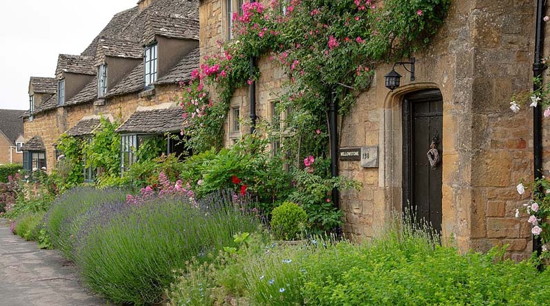 Typical village in the Cotswolds