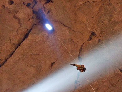 Majlis al-Jinn cave chamber, Oman